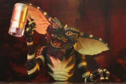 NECA - Gremlins - Ultimate Flasher 7" Action Figure -Deals ZLCCollectibles Store 306257