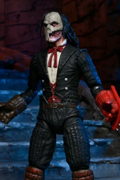 NECA - Universal Monsters X TMNT - Ultimate Casey As The Phantom 7" Action Figure -Deals ZLCCollectibles Store 54294 UNP 15 scaled 1