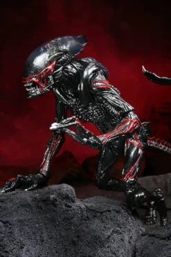 NECA - Aliens - Ultimate Kenner Night Cougar Alien 7" Action Figure