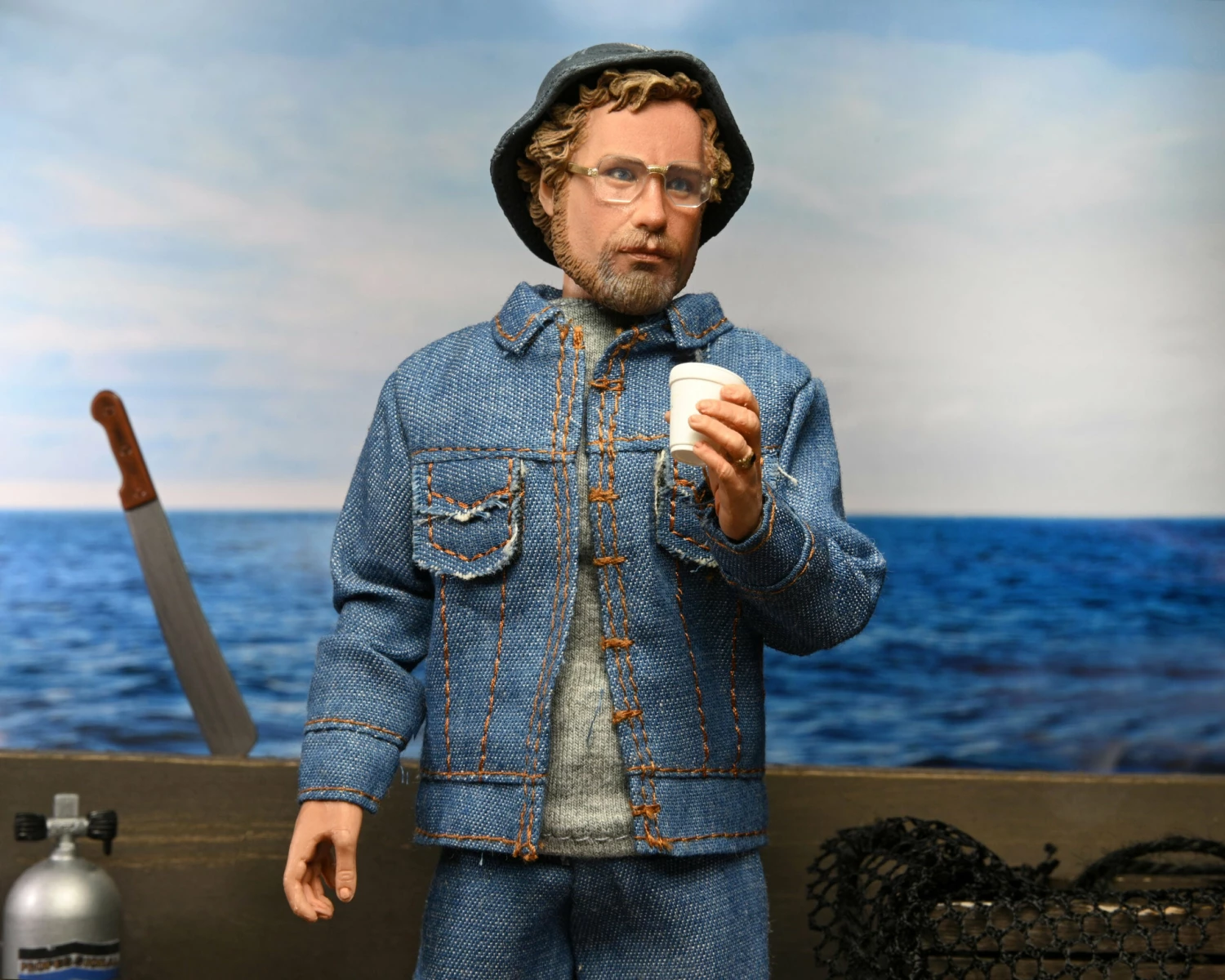 NECA - Jaws - Hooper (Amity Arrival) 8" Clothed Action Figure 9 NECA - Jaws - Hooper (Amity Arrival) 8" Clothed Action Figure - Image 7