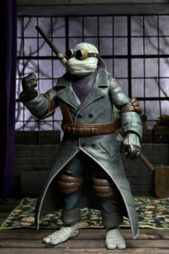 NECA - Universal Monsters X TMNT - Ultimate Donatello Invisible Man 7" Action Figure