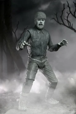 NECA - Universal Monsters - Ultimate Wolf Man (B&W) 7" Action Figure